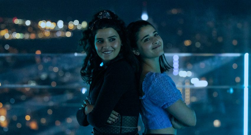 تریلر فیلم The Swimmers 2022 شناگران